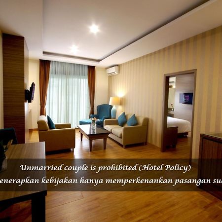 Hotel Gren Alia Cikini Jakarta Ngoại thất bức ảnh